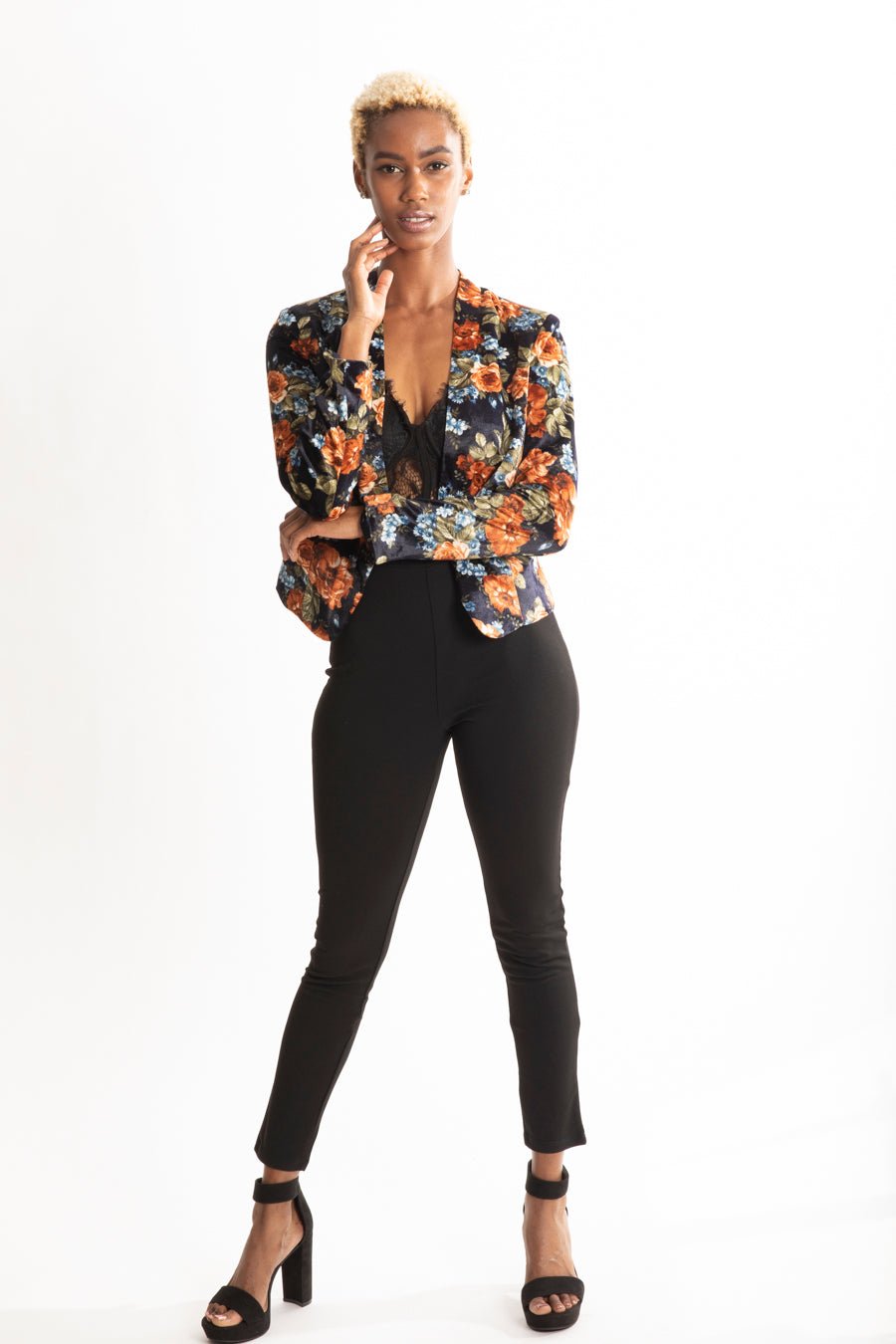 Lucy Blazer - IFUL BOUTIQUE