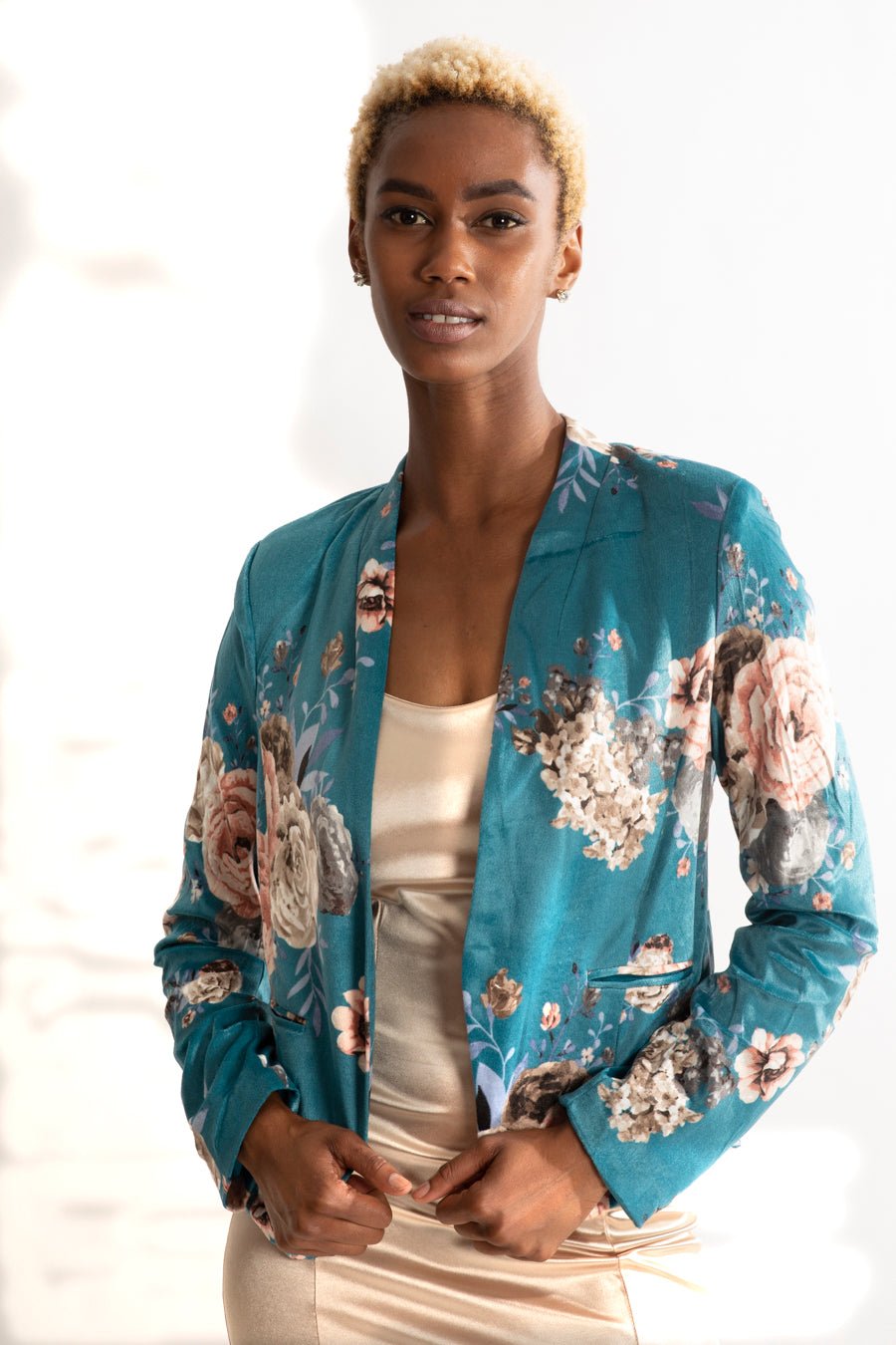 Secret Garden Blazer - IFUL BOUTIQUE